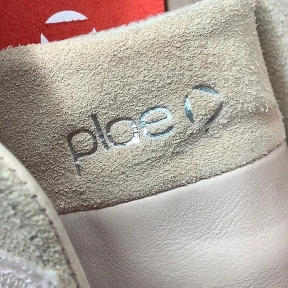 PLAE leather & suede Larkin Velcro closure sneakers - Picture 5 of 6